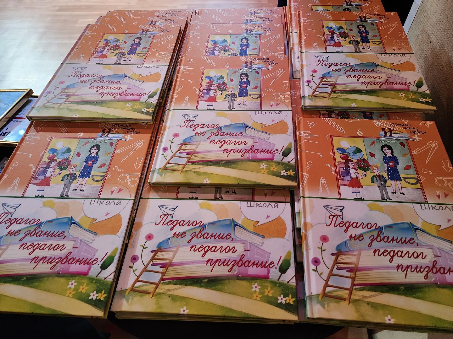 серпухов, дк большевик, творческий конкурс, стихи, поэты, культура, педагоги,