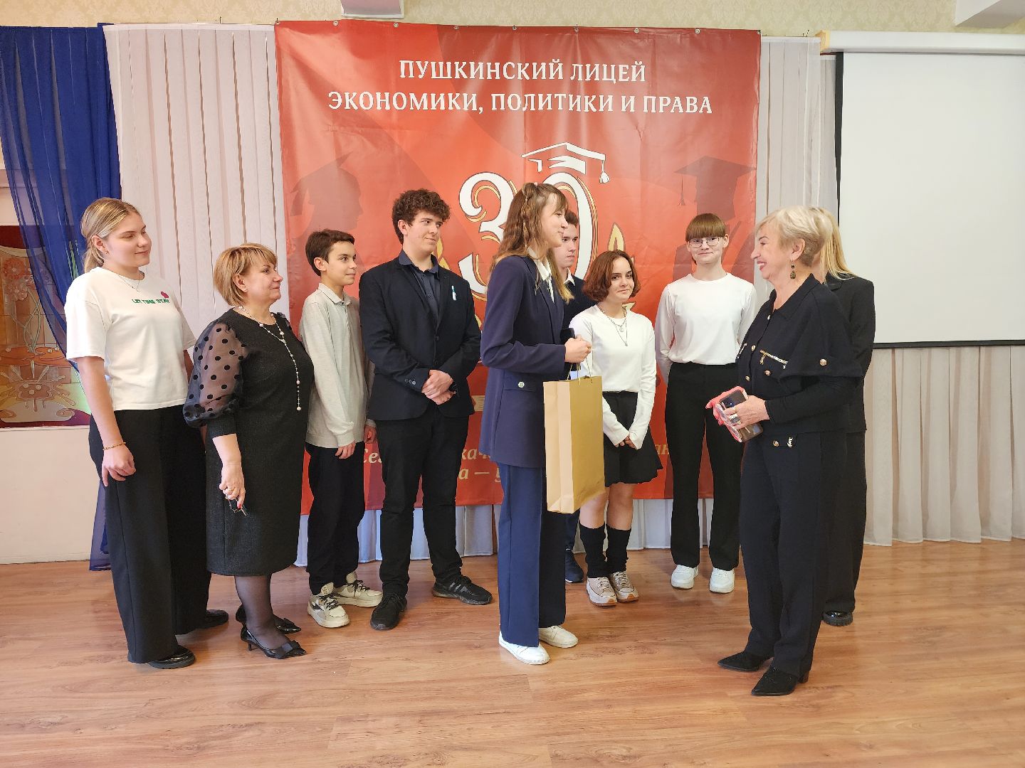 день учителя, лицей, пушкино, подвиг,