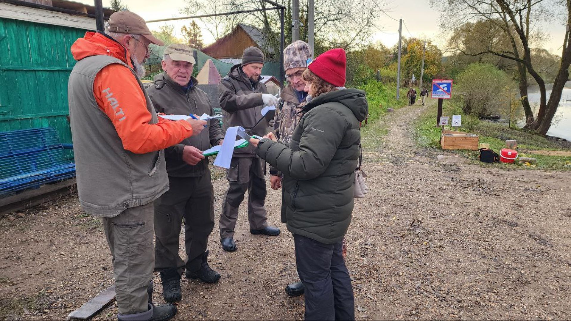 Дмитров, Орудьево, Соревнование подсадных уток,