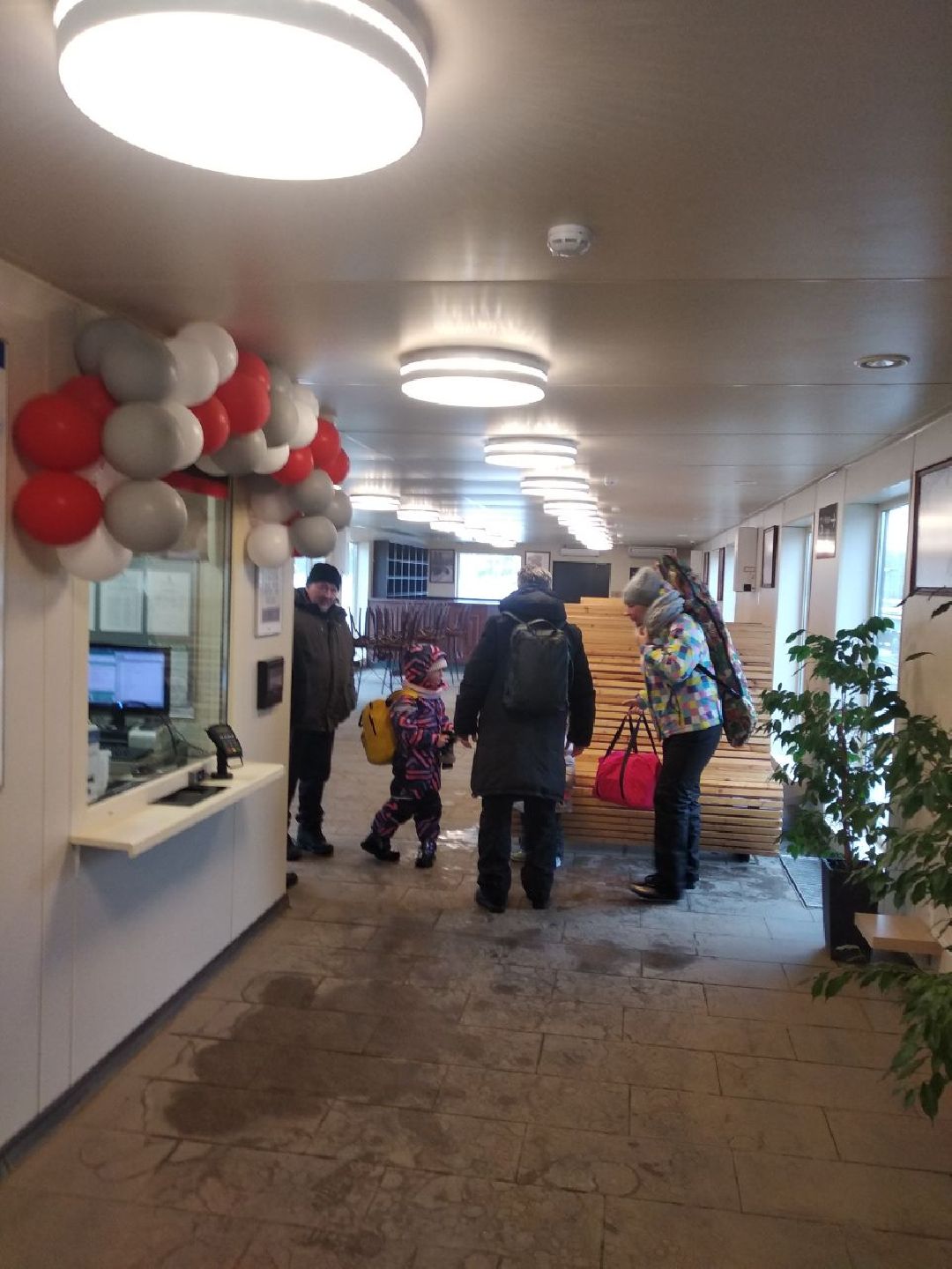 Дмитров, общество