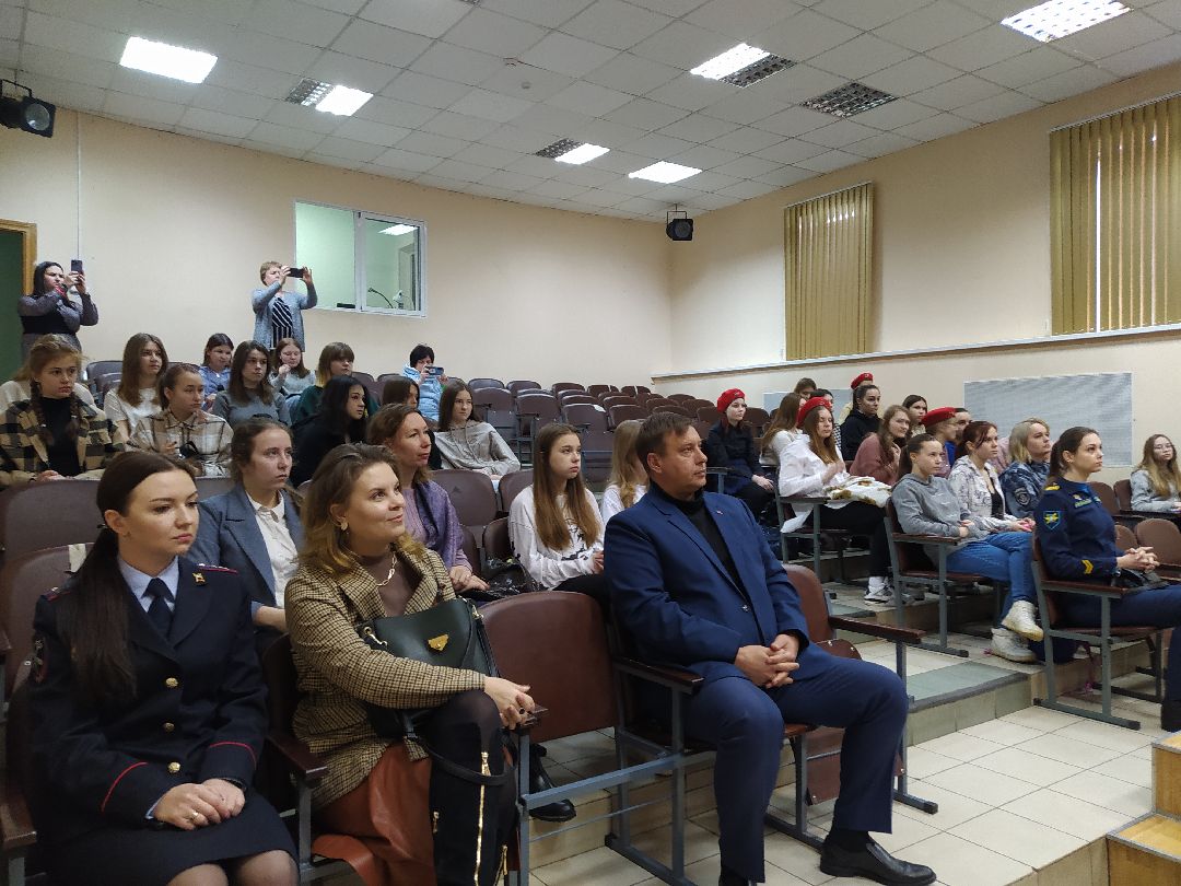 Образование, специальности, Щёлково, профессия, профориентация, центр развития, школьницы