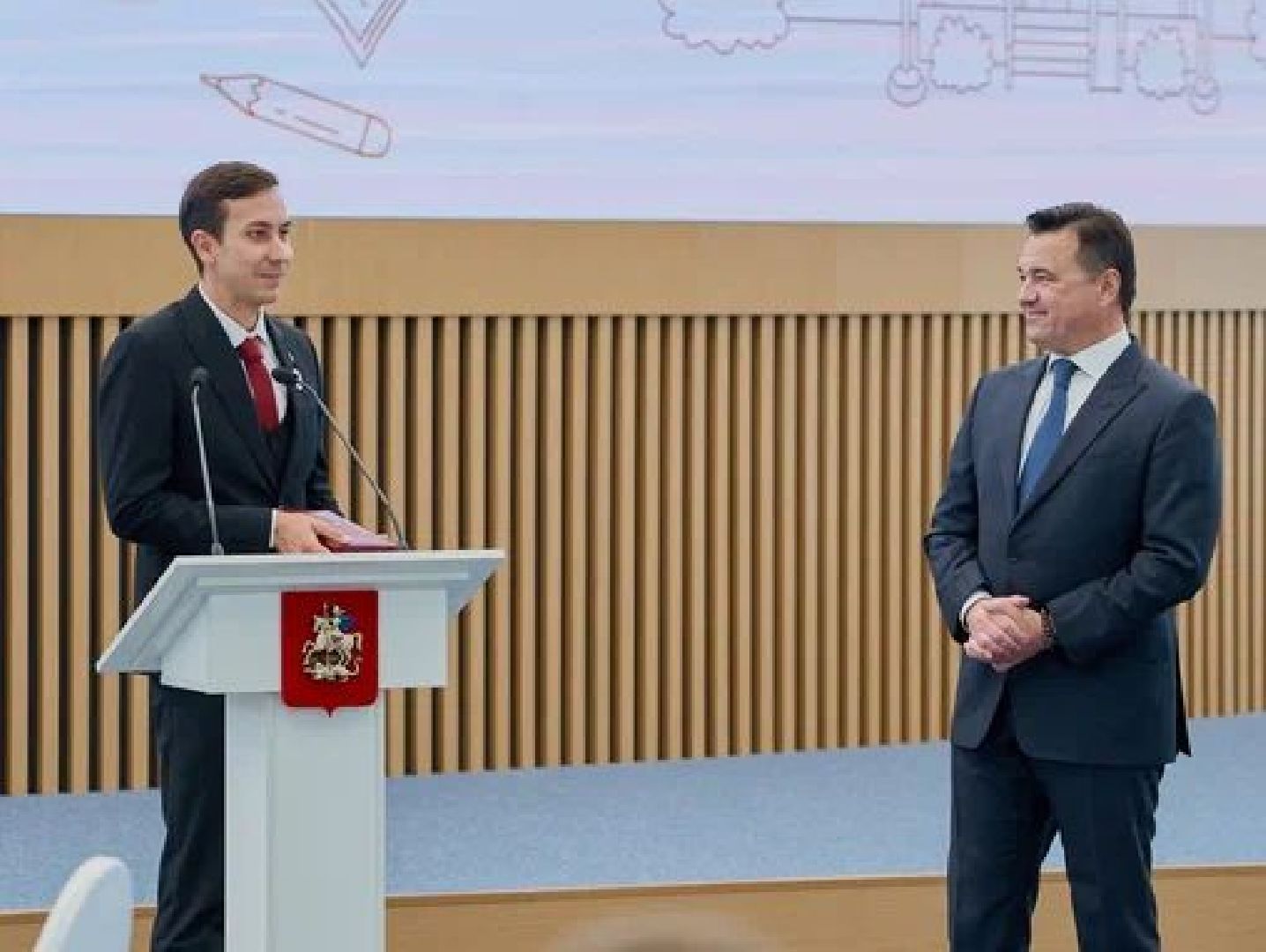 учительгода,