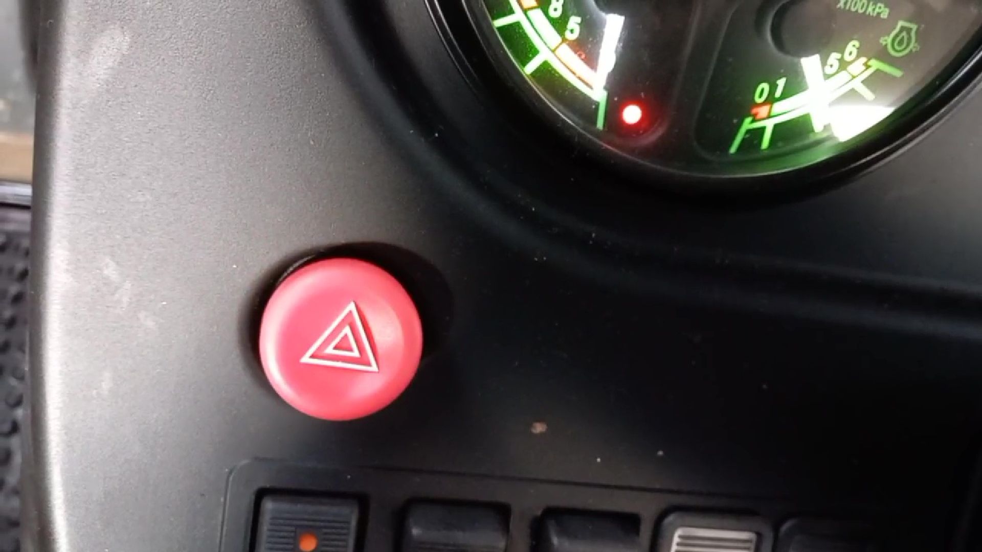 Реутов, ЖКХ, трактор, полив, уборка,