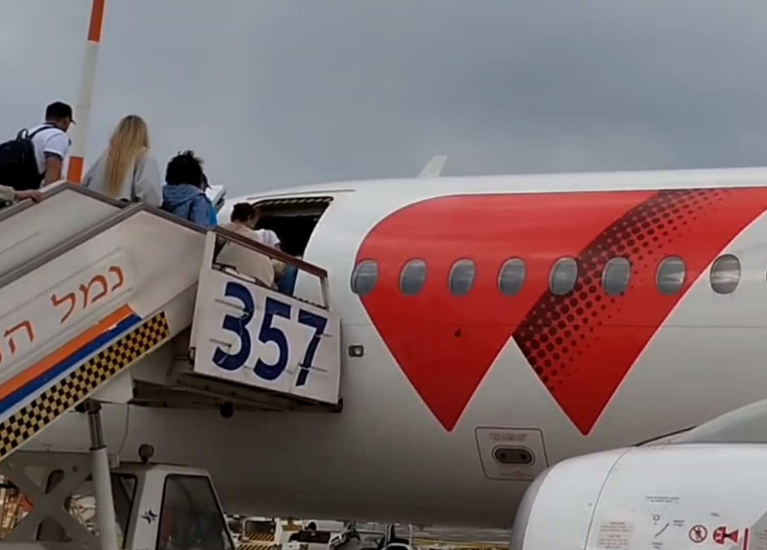 Ред Вингс, авиасообщение, аэропорт Жуковский, Тель-Авив, Израиль, возобновление,