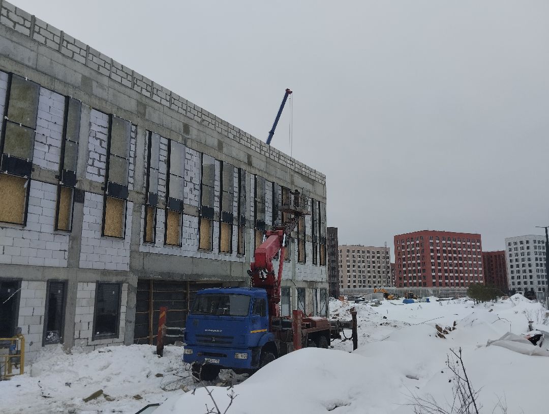 Строительство, школа