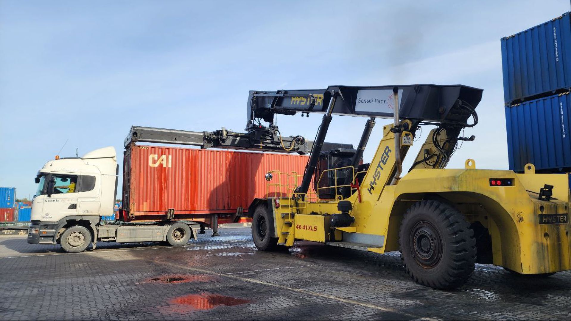 Дмитров, ТЛЦ Белый Раст, Мининвест,