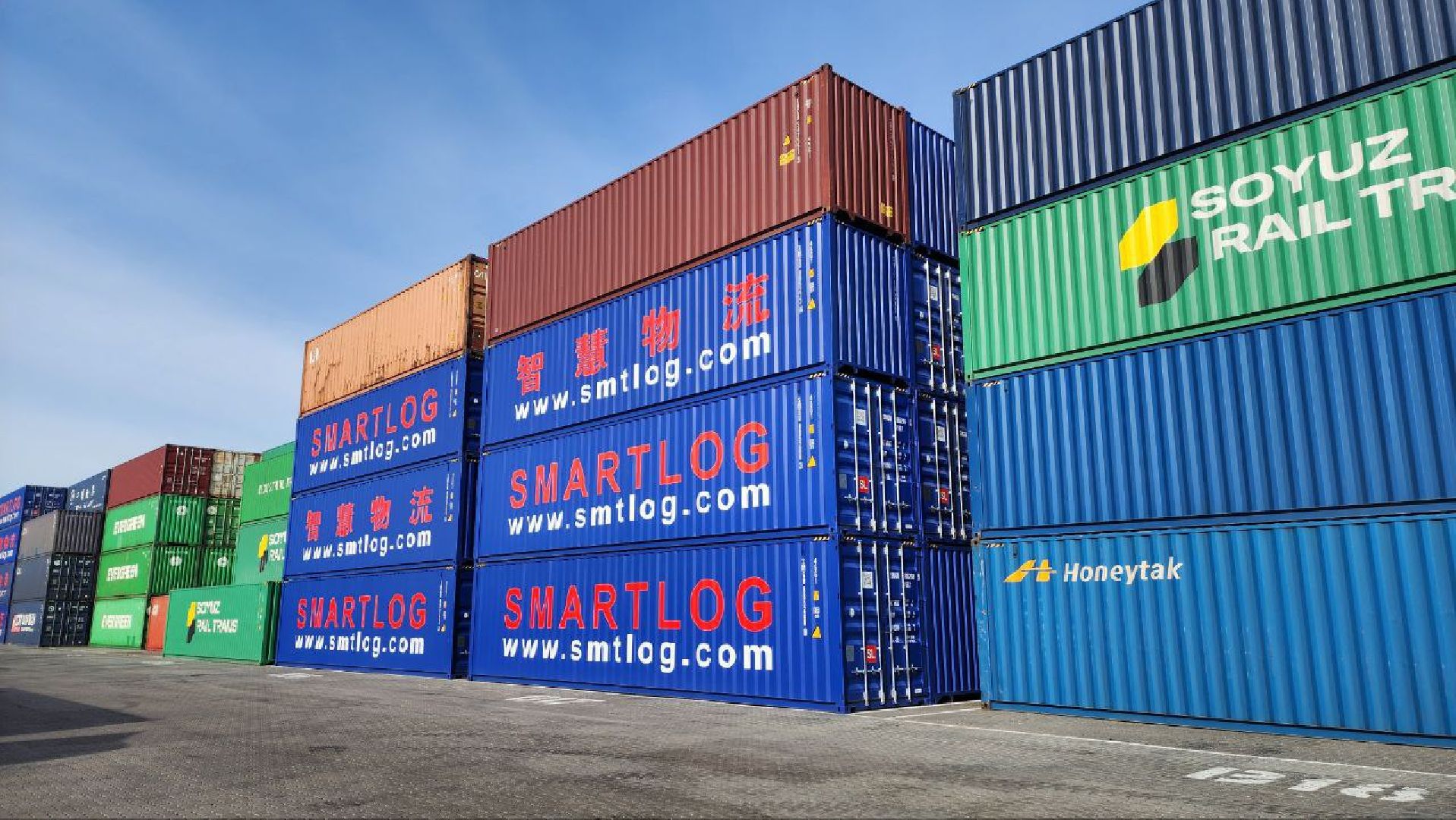 Дмитров, ТЛЦ Белый Раст, Мининвест,