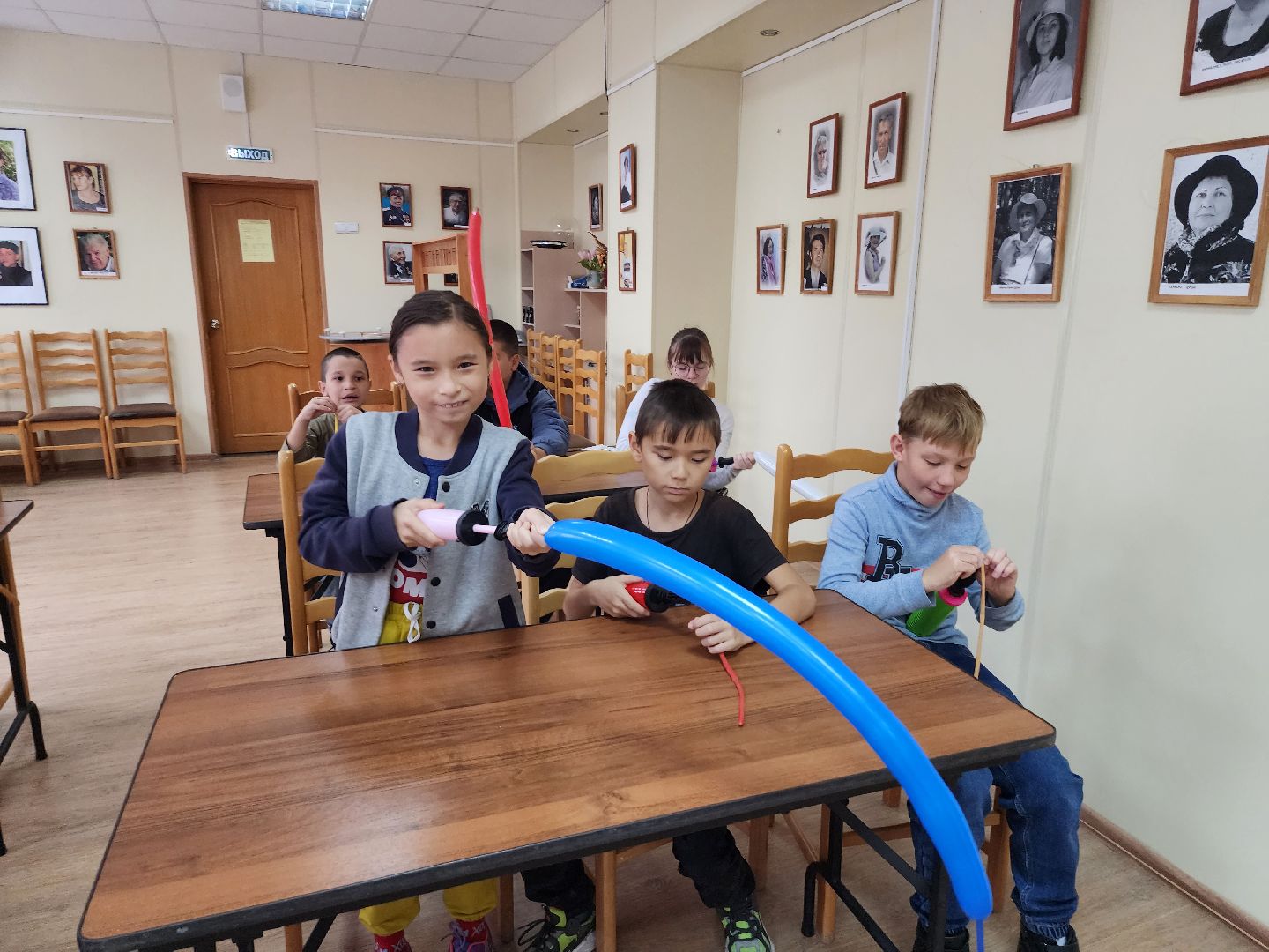 аэродизанер, твистинг, центр серпуховский, благотворительная акция, дети с овз, мастер-класс,