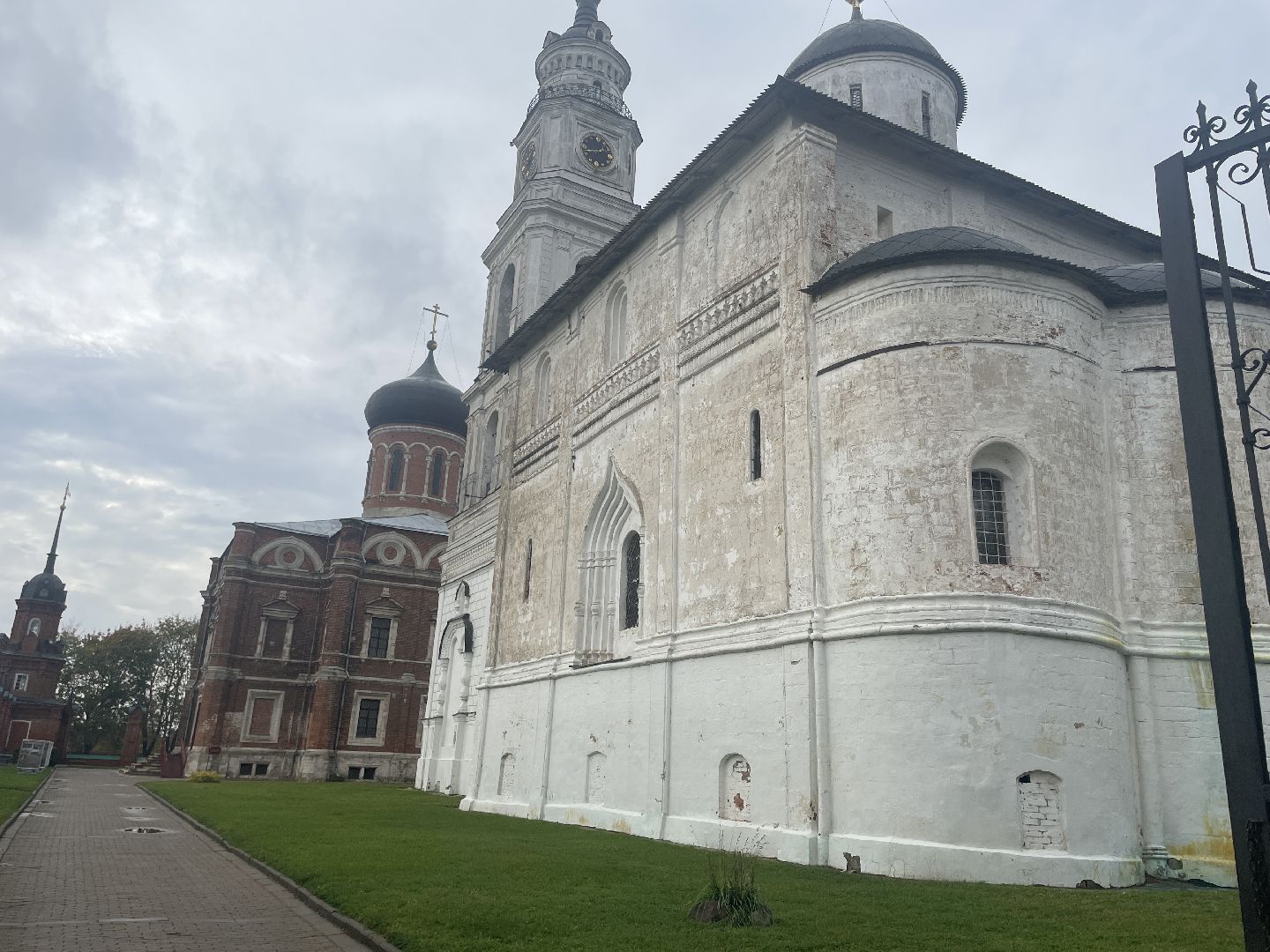 Волоколамск, выставка картин, Волоколамский кремль, искусство натюрморта,