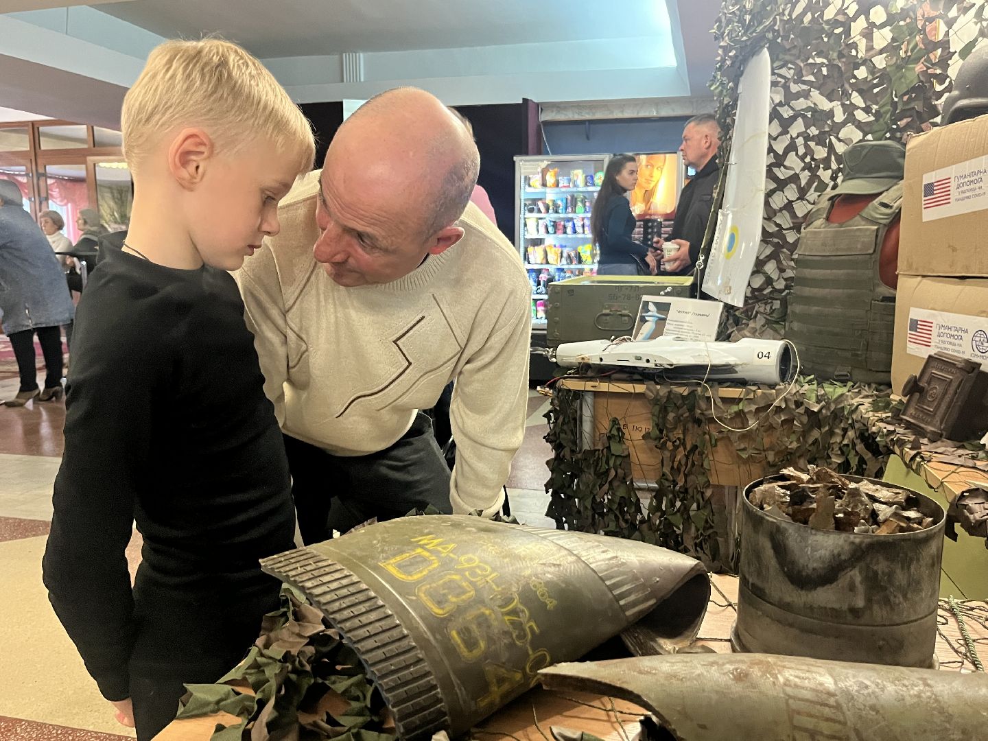 наро-фоминск, патриотическая акция, Комитет семей воинов Отечества, Вместе zа наших, помощь бойцам СВО, своих не бросаем, наро-фоминский городской округ, маскировочные сети,