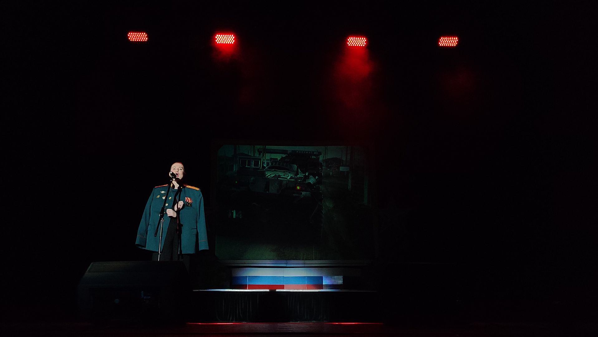 наро-фоминск, патриотическая акция, Комитет семей воинов Отечества, Вместе zа наших, помощь бойцам СВО, своих не бросаем, наро-фоминский городской округ, маскировочные сети,