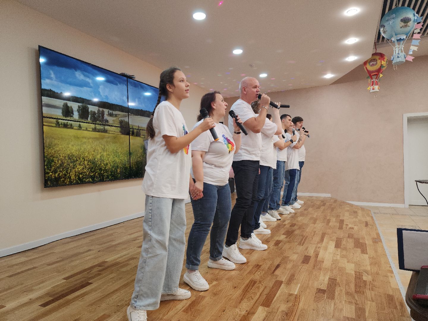 инклюзив, видное, творчество, концерт, песни,