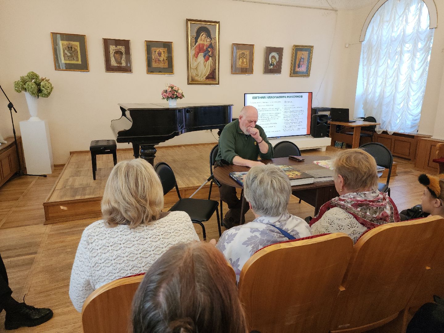 кашира, мастер-класс, Евгений Максимов, пейзаж, краеведческий музей, живопись,