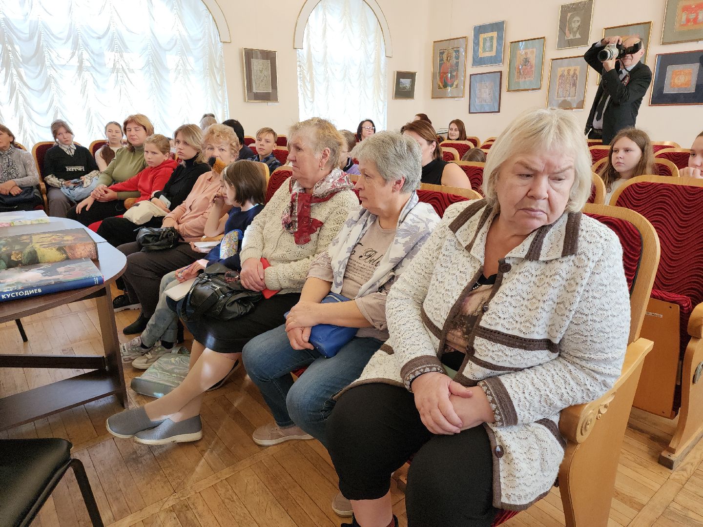 кашира, мастер-класс, Евгений Максимов, пейзаж, краеведческий музей, живопись,