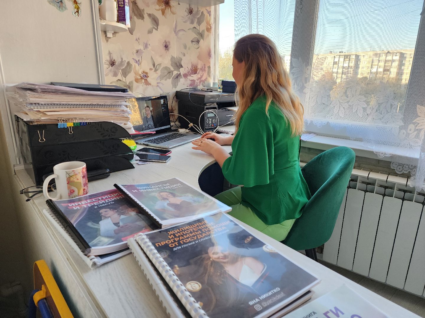 раменское, экономика, раменская предпринимательница обучает финансовой грамотности глухих и слабослышащих людей по своей методике,