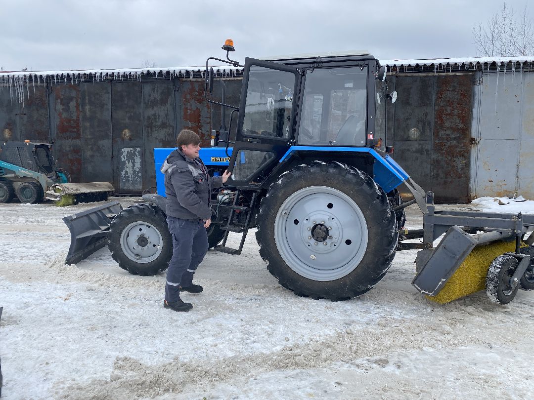 Краснознаменск, ЖКХ, уборка, дорога, ЖКХ, ГУСТ, Максим Некрасов, спецтехника, Беларусь, уборка снега, коммунальщики