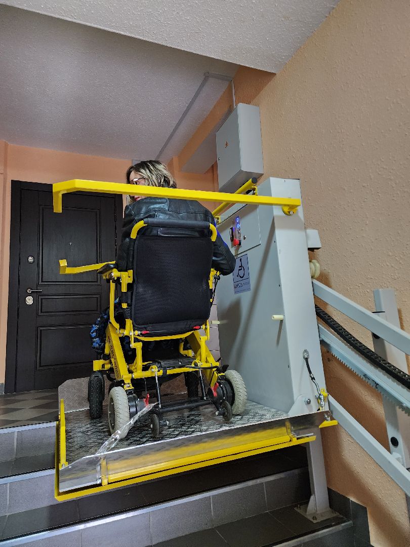 видное, депутаты, подарок, подъезд, доступная среда,