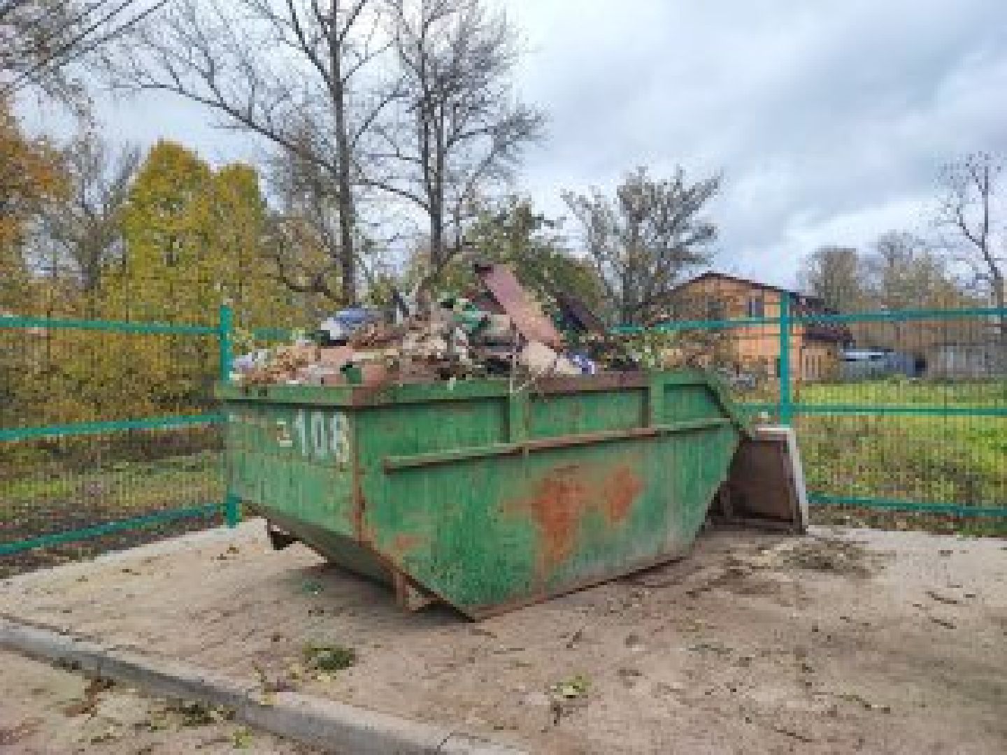 Клин, общество, ЖКХ, люди, мусорные площадки,