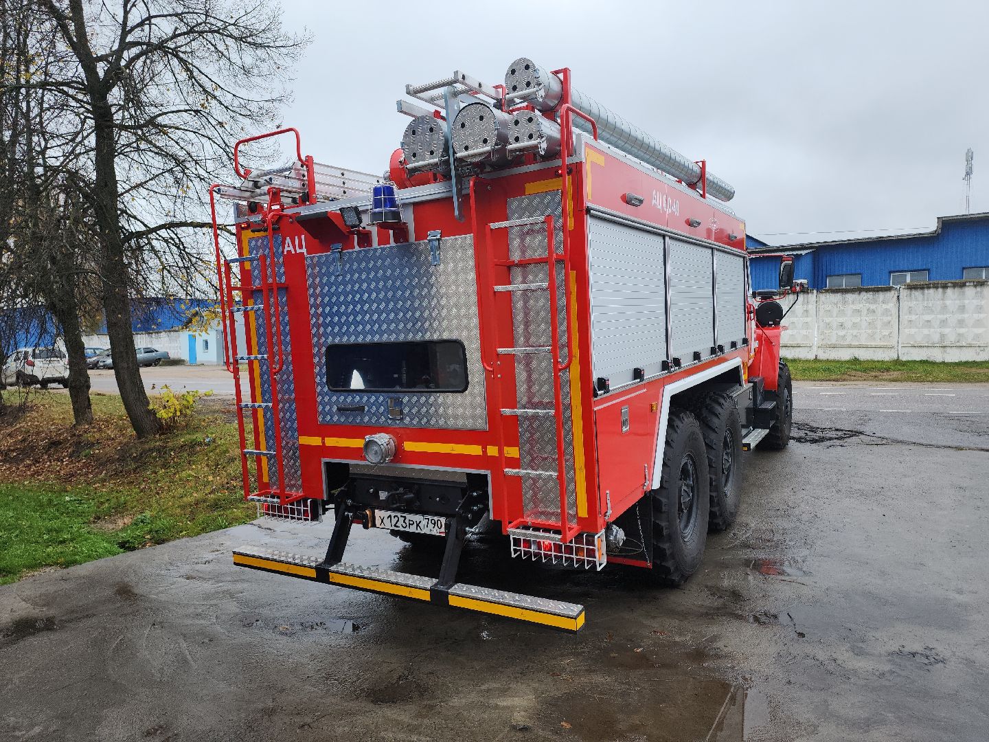 кашира, пожарно-спасательная часть, пожарная машина, автоцистерна, тушение пожаров, грубые водители,