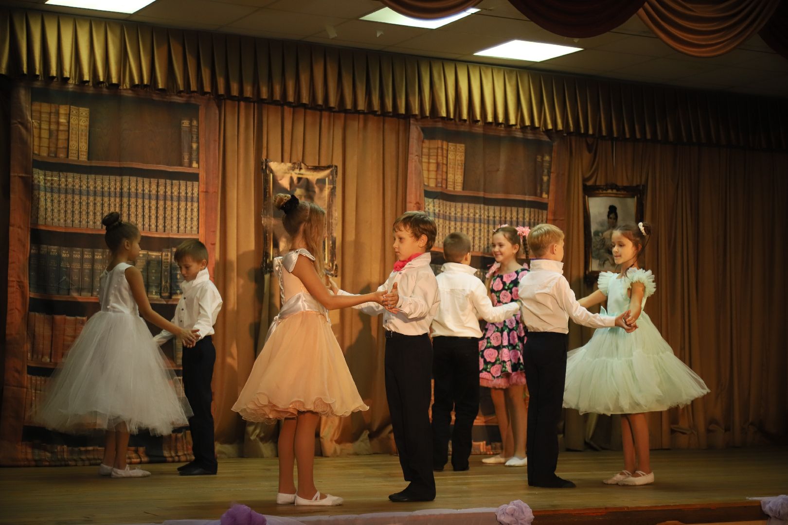 Рошаль, рошальский лицей, день лицеиста, пушкинский вечер, бал,