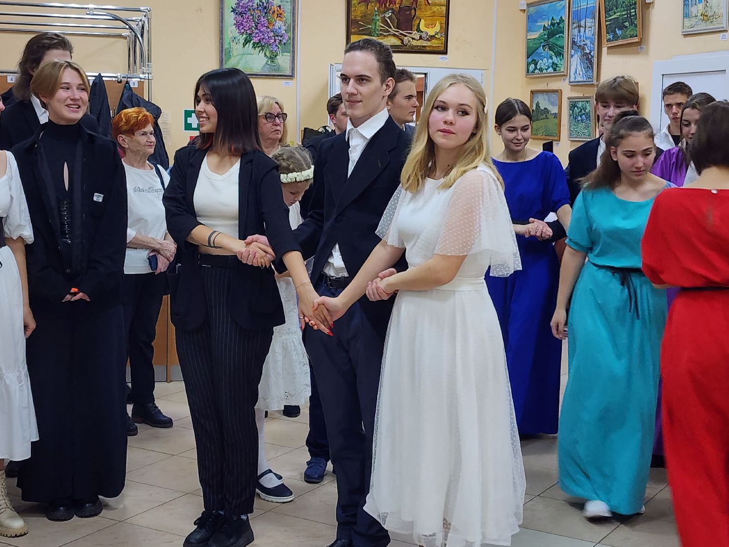 бал, молодежь,