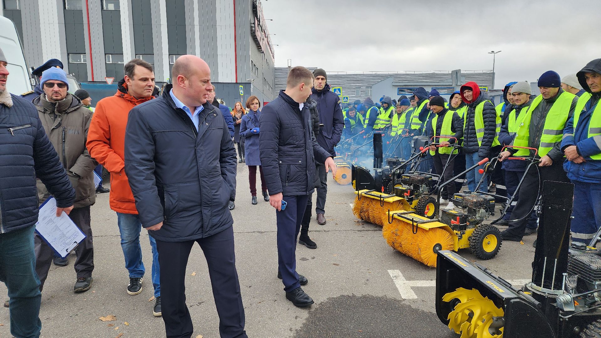 ЖКХ, ГУСТ, коммунальная техника, подготовка к зиме,