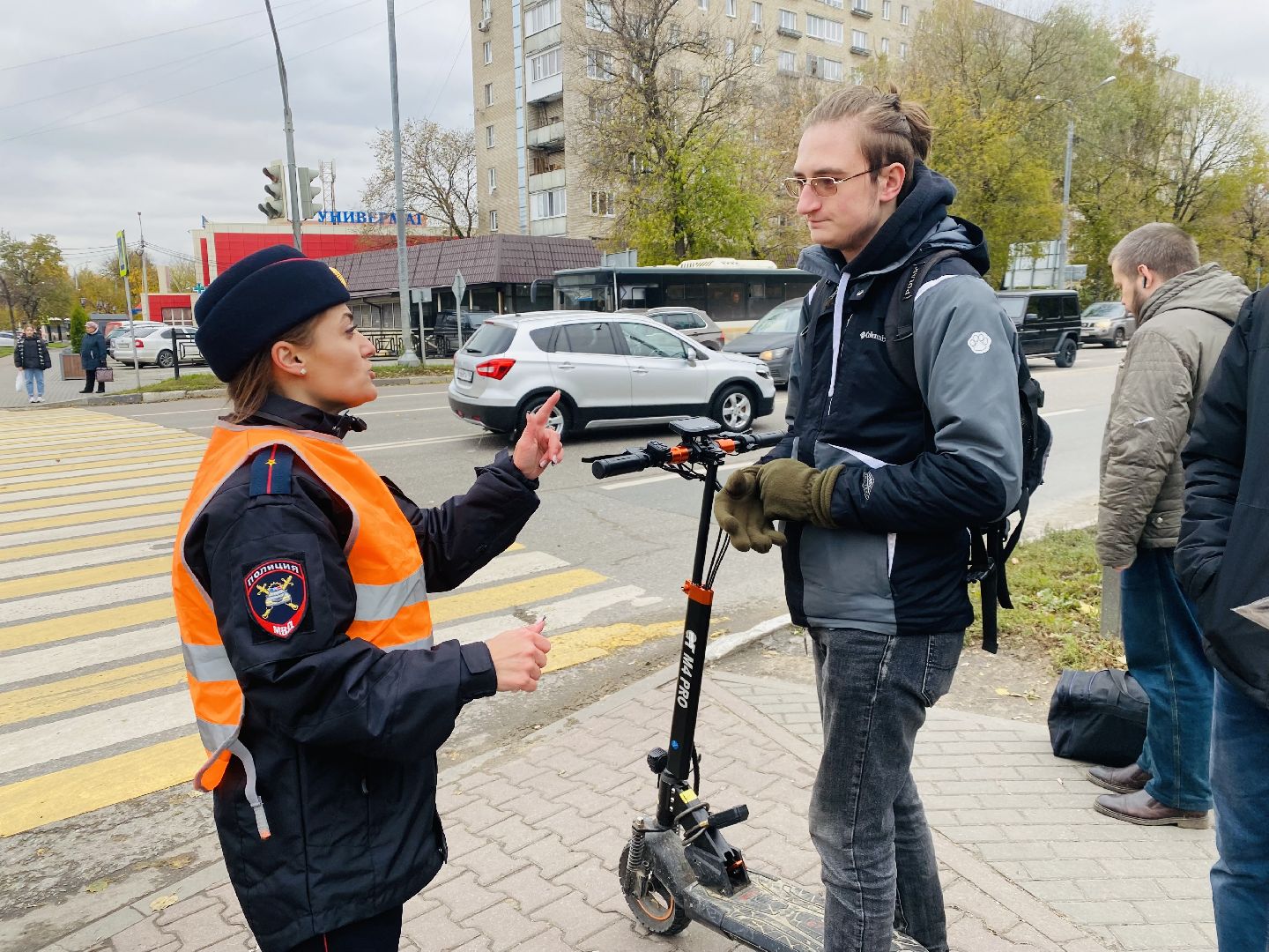 домодедово, подмосковье, ГАИ, гибдд, Засветись, пропаганда бдд, единая россия, мотолюбители, акция Засветись, безопасные дороги, фликер,
