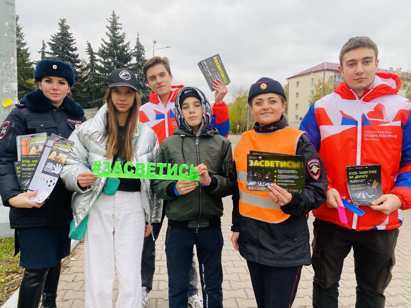 домодедово, подмосковье, ГАИ, гибдд, Засветись, пропаганда бдд, единая россия, мотолюбители, акция Засветись, безопасные дороги, фликер,