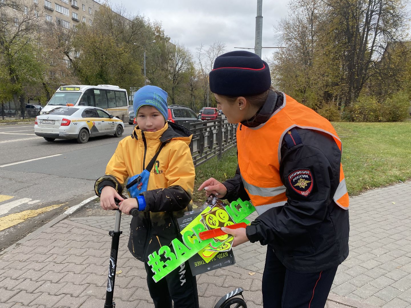 домодедово, подмосковье, ГАИ, гибдд, Засветись, пропаганда бдд, единая россия, мотолюбители, акция Засветись, безопасные дороги, фликер,