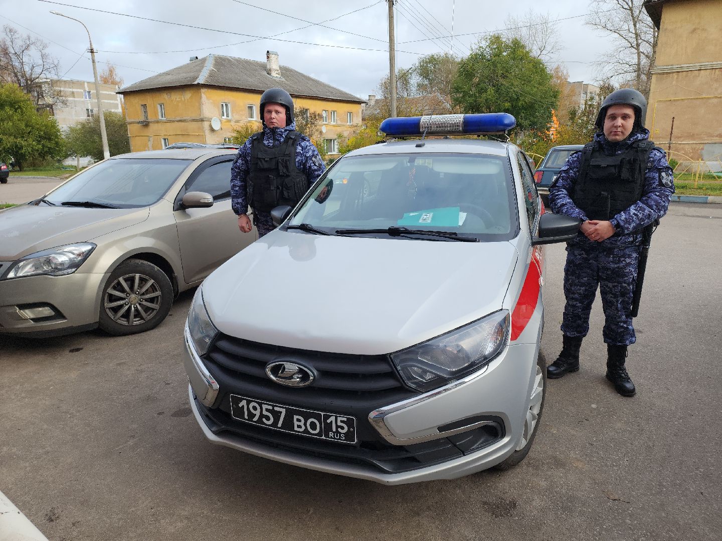 кашира, ожерелье, росгвардия, вневедомственная охрана, кража, задержание, вор, торговый объект,