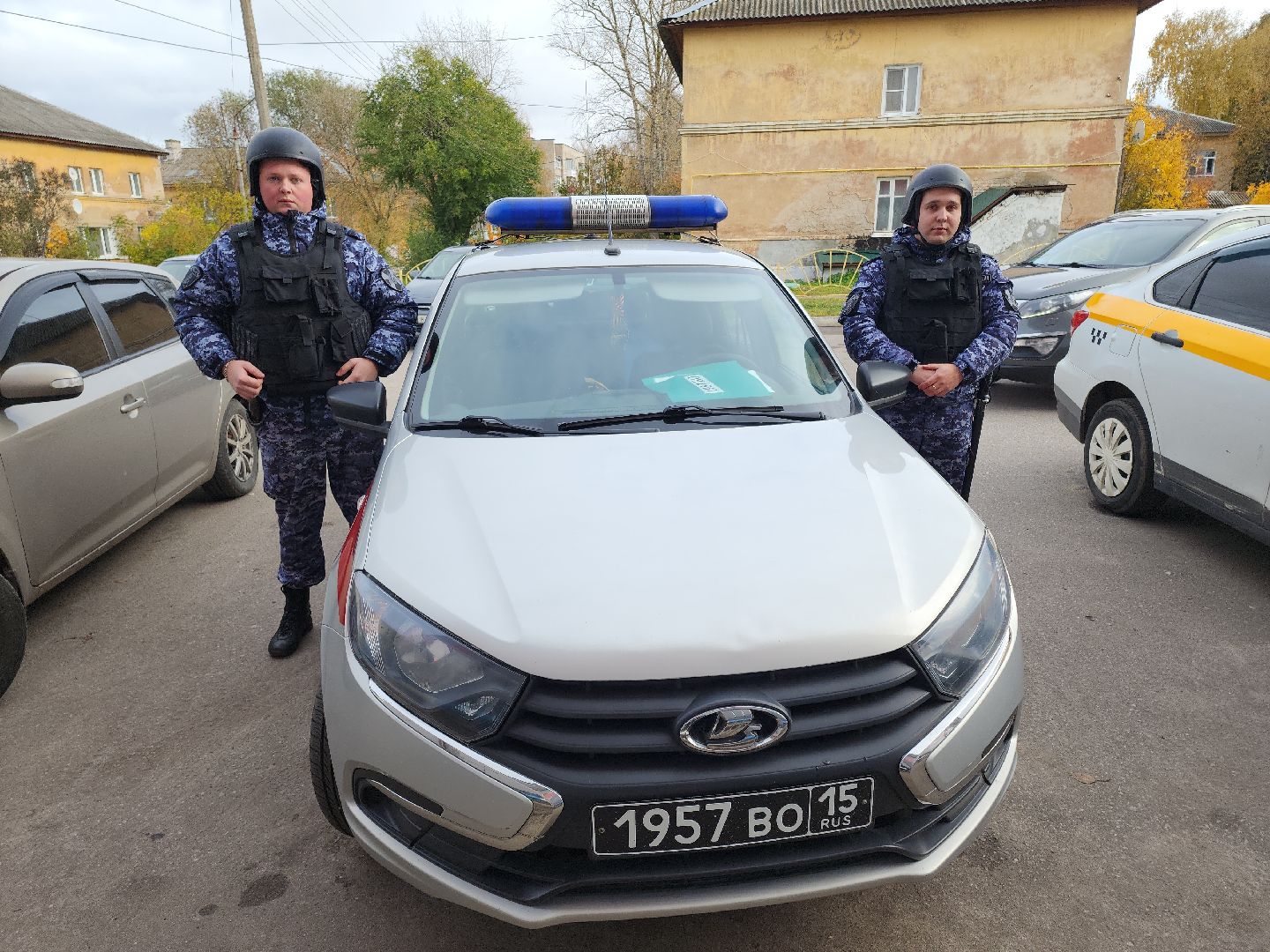 кашира, ожерелье, росгвардия, вневедомственная охрана, кража, задержание, вор, торговый объект,