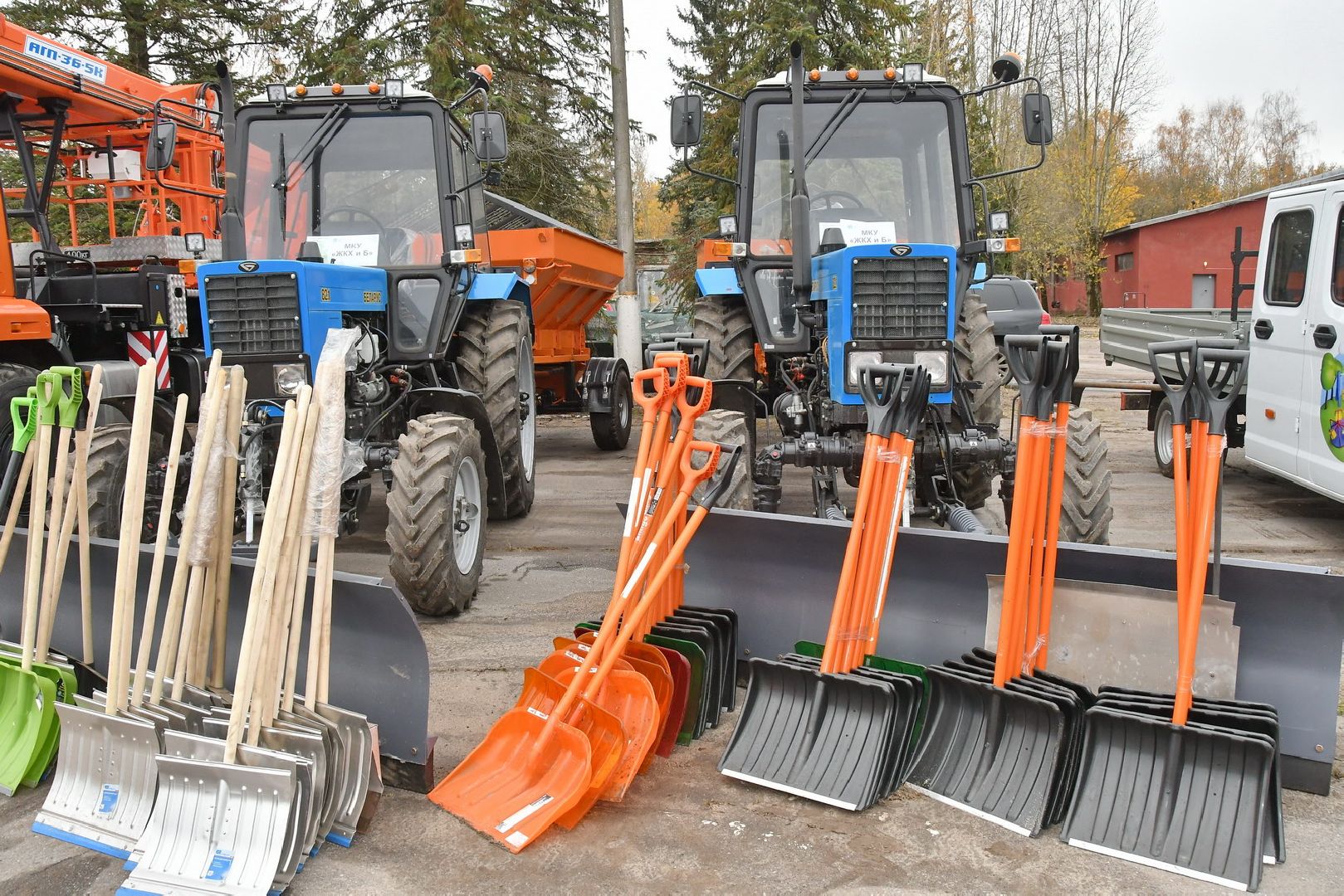 смотр коммунальной техники, Власиха, жкх, Осенне-зимний период,