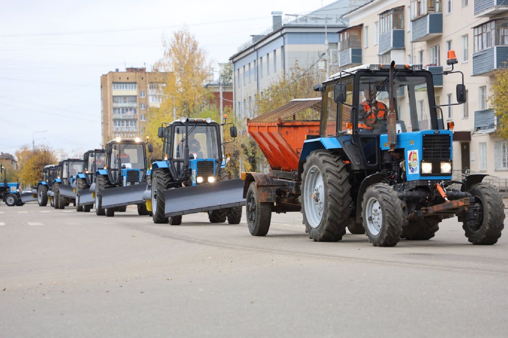 жкх, смотр коммунальной техники, серпухов, подготовка к зиме, комбинат благоустройства,