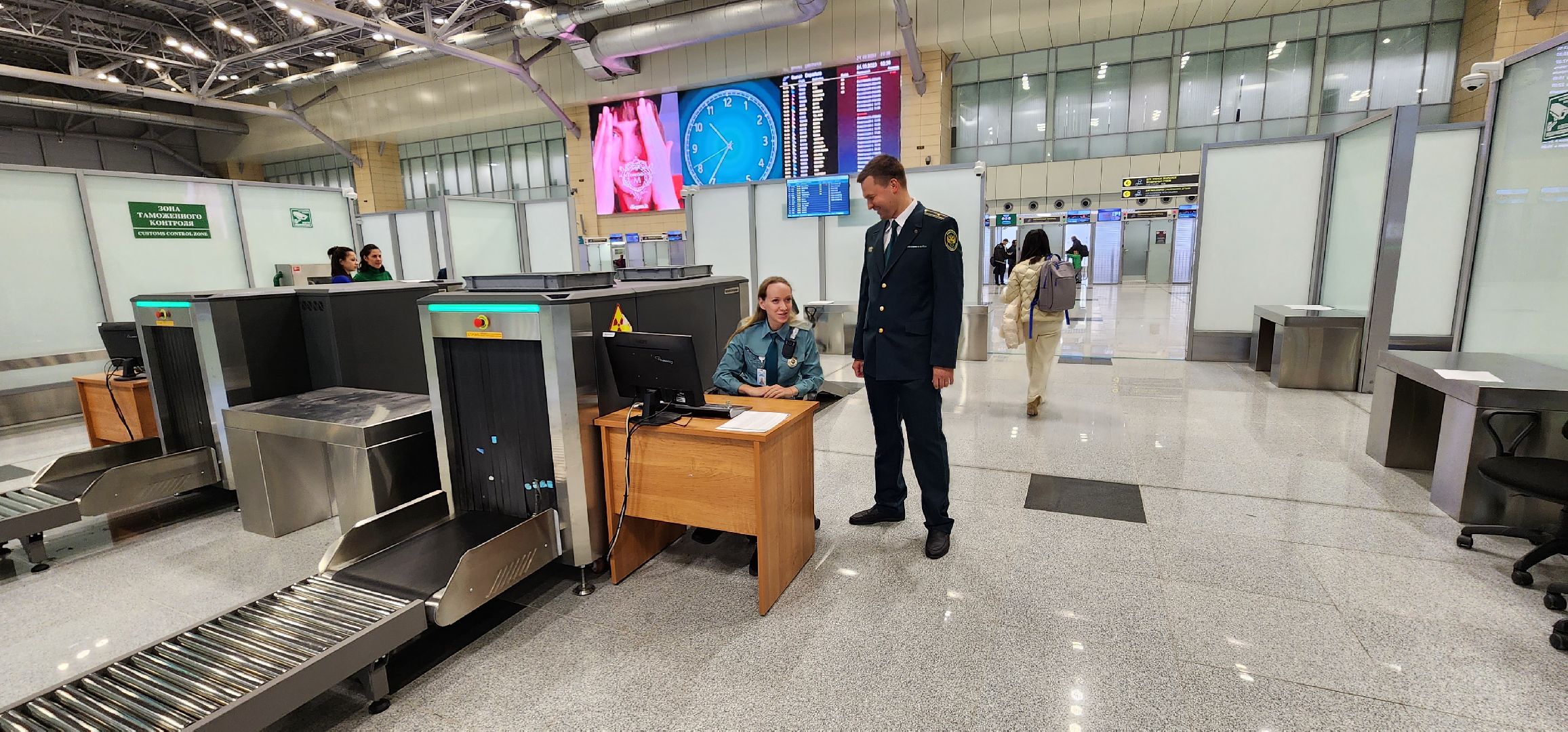 день таможенника, аэропорт Домодедово,