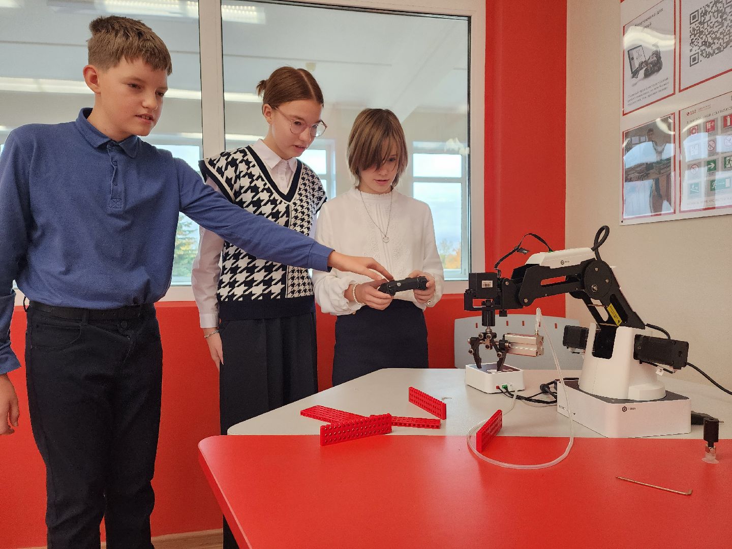 воскресенск, образование, точка роста, робототехника, дети, олимпиада,