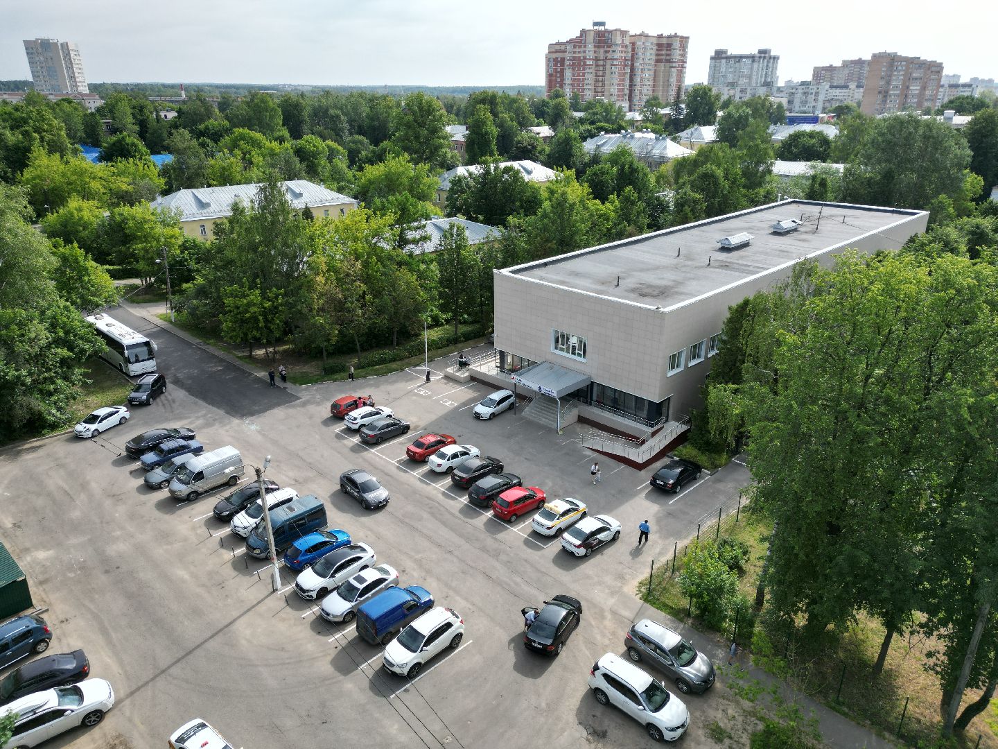 поликлиника, дети,видео с коптера,