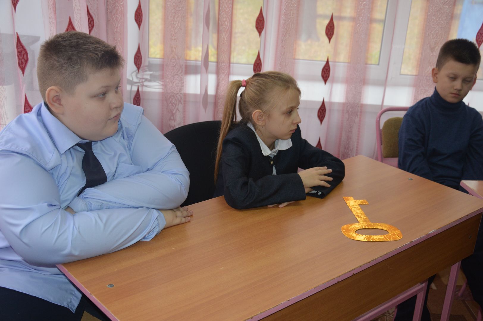 школа-интернат, шатура, городской округ люди, читатели, библиотекарь,