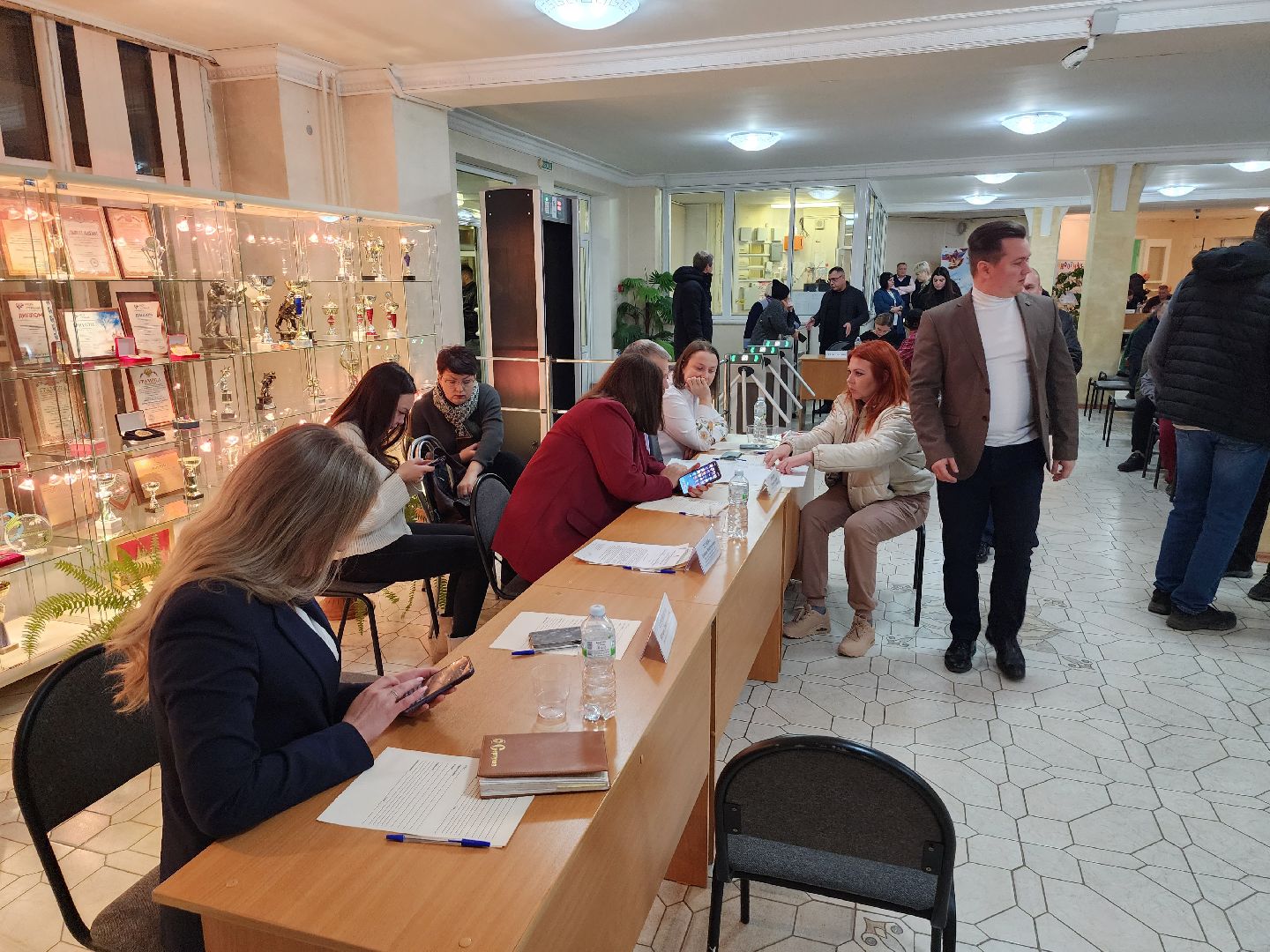 серпухов, выездная администрация, школа 12, встреча с жителями, депутат,