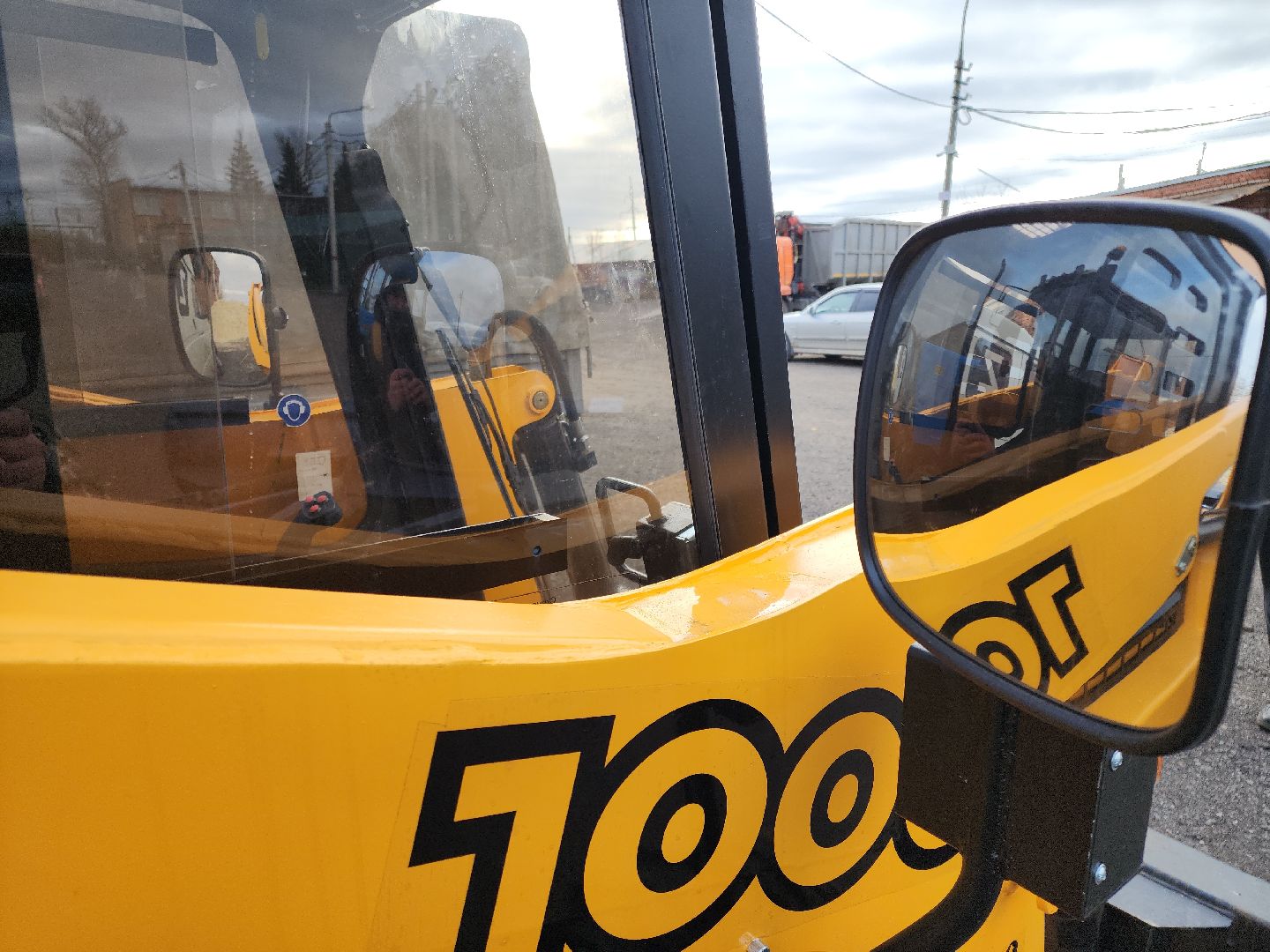 кашира, жкх, мбу благоустройство, уборочная техника, Белорус, мини-погрузчик,