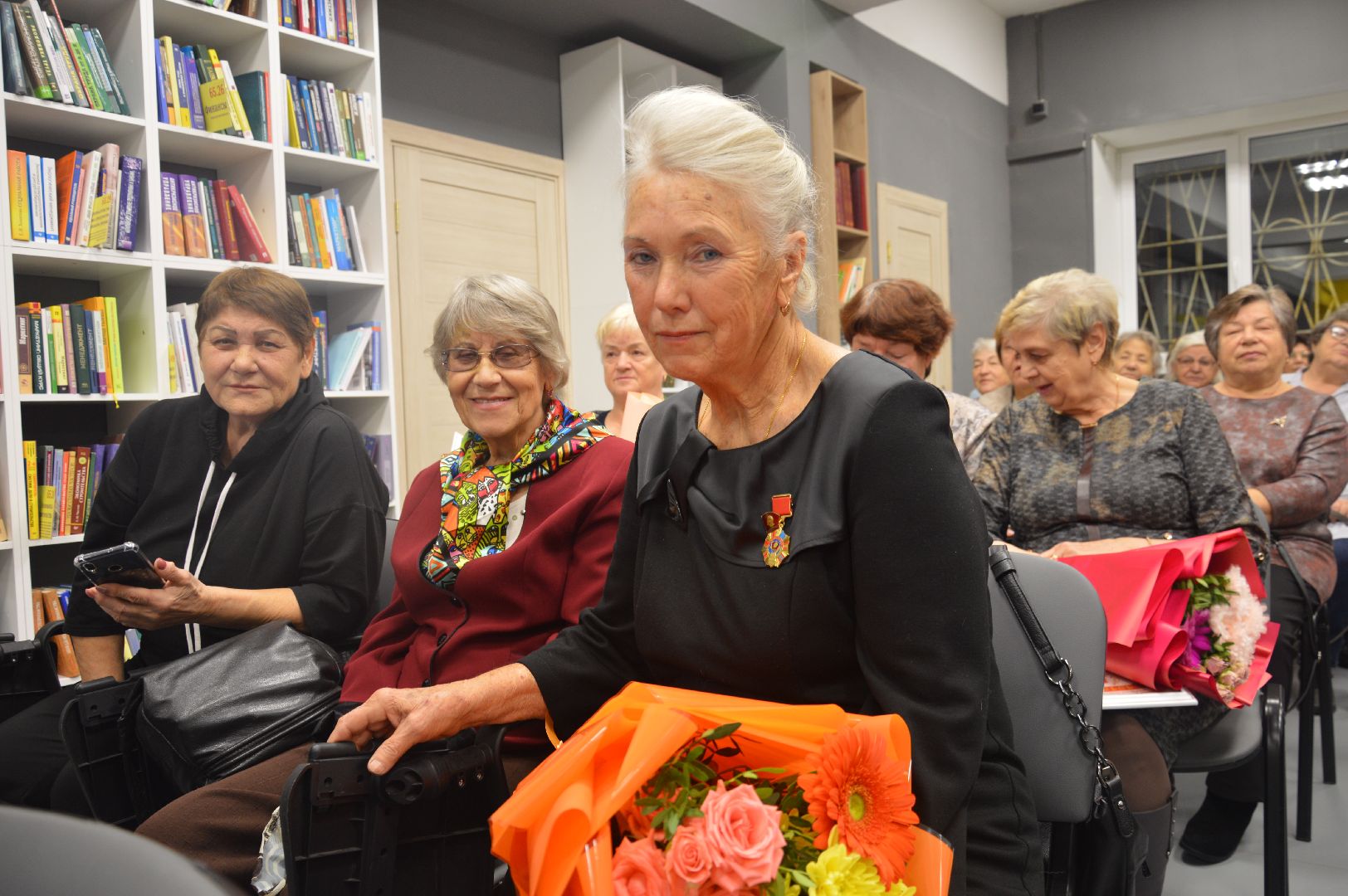 шатура, награждение, библиотека, день комсомола, комсомол, городской округ люди,