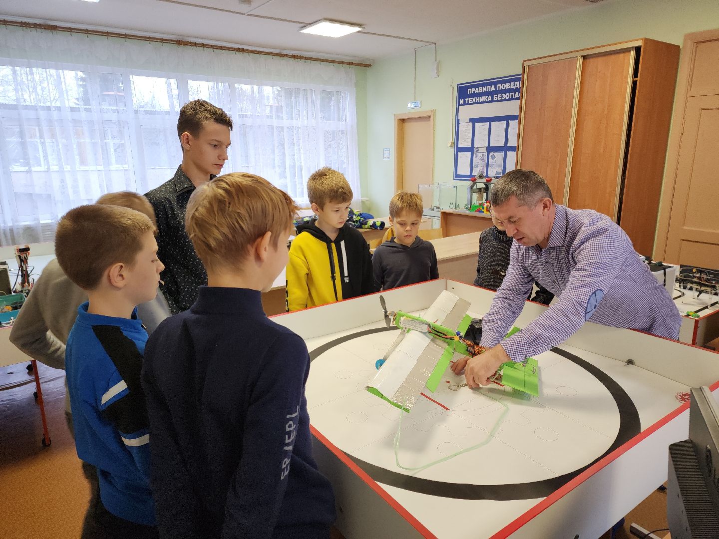 кашира, ДЭЦ, робототехника, самолет, модель, экскурсия, аэродром,