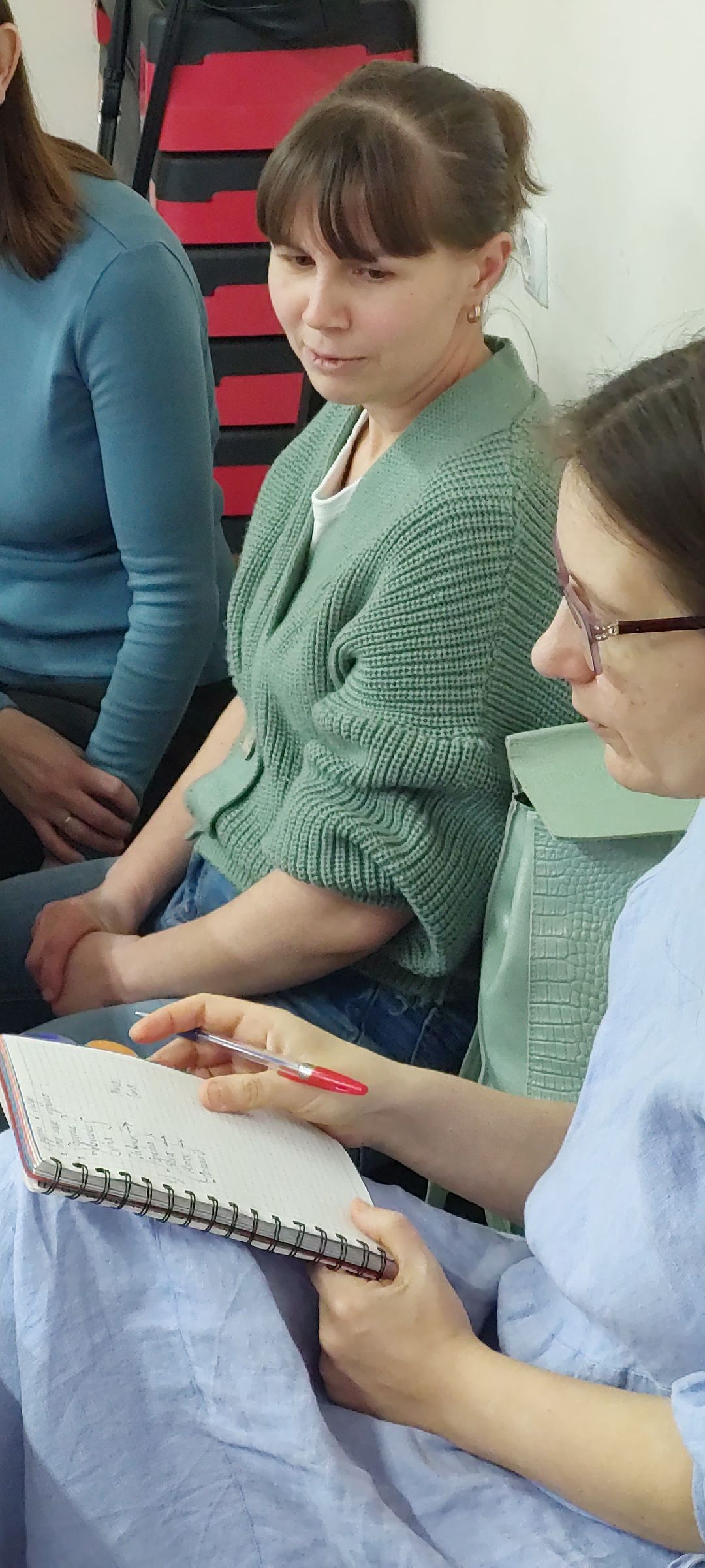 Пущино Общество