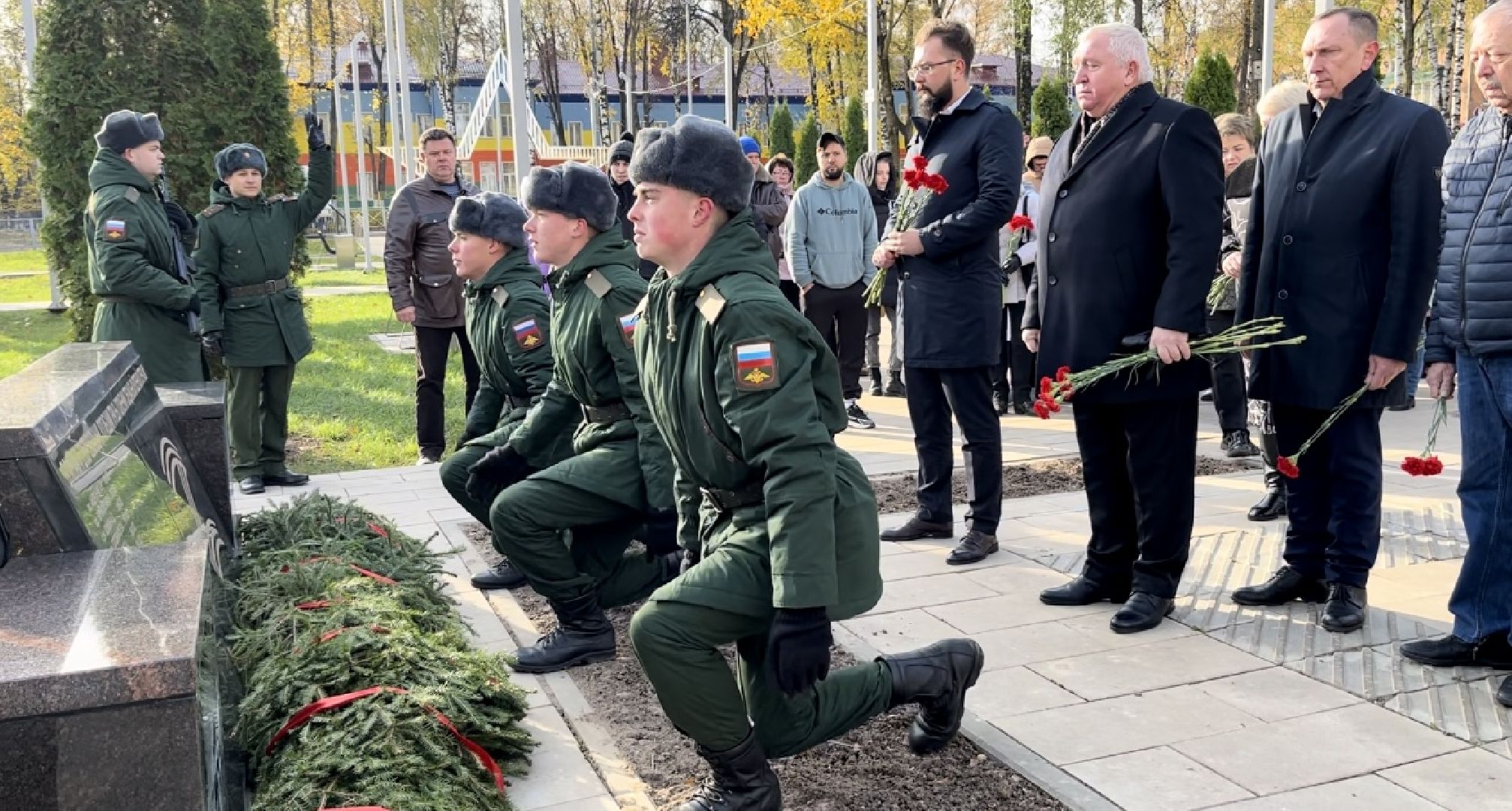 наро-фоминск, СВО, ГЕРОИ СПЕЦОПЕРАЦИИ, ПАМЯТНЫЙ ЗНАК, память, наро-фоминский городской округ, Роман Шамнэ,