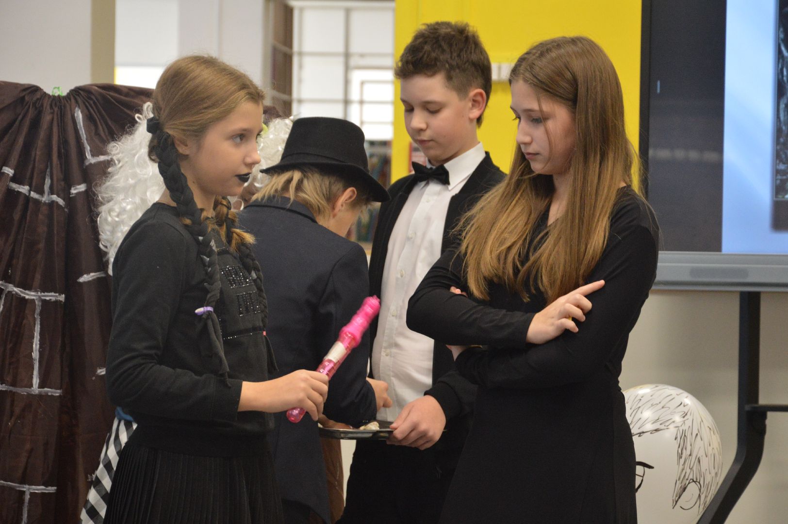 шатура, Прометей, Drama Club Prometheus, английский язык, театр, театр для детей, театр на иностранном языке, дети, творчество, городской округ культура, городской округ люди, спектакль, Семейка Адамсов,детский театр,