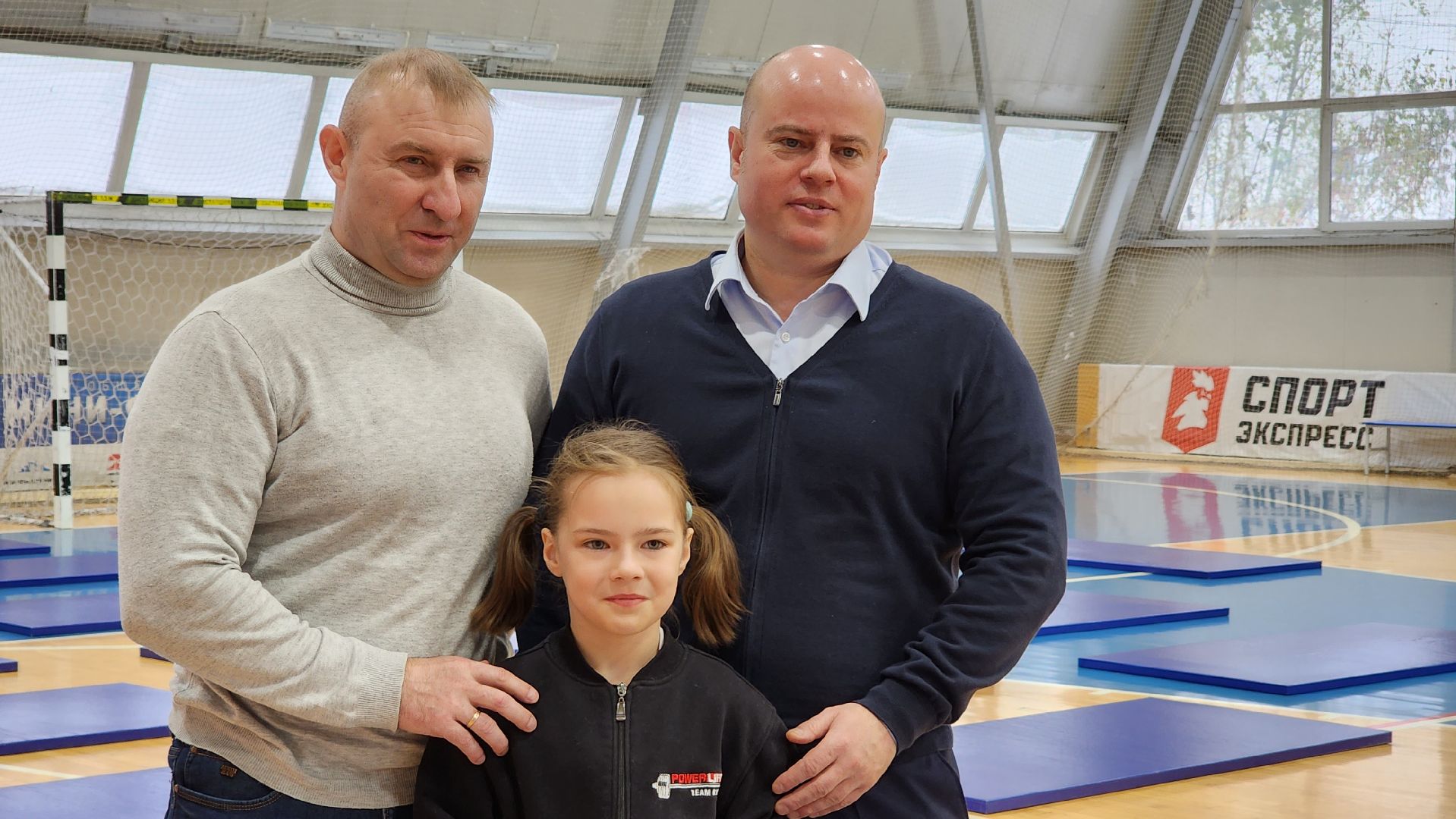 жим, тяжелая атлетика, спорт,