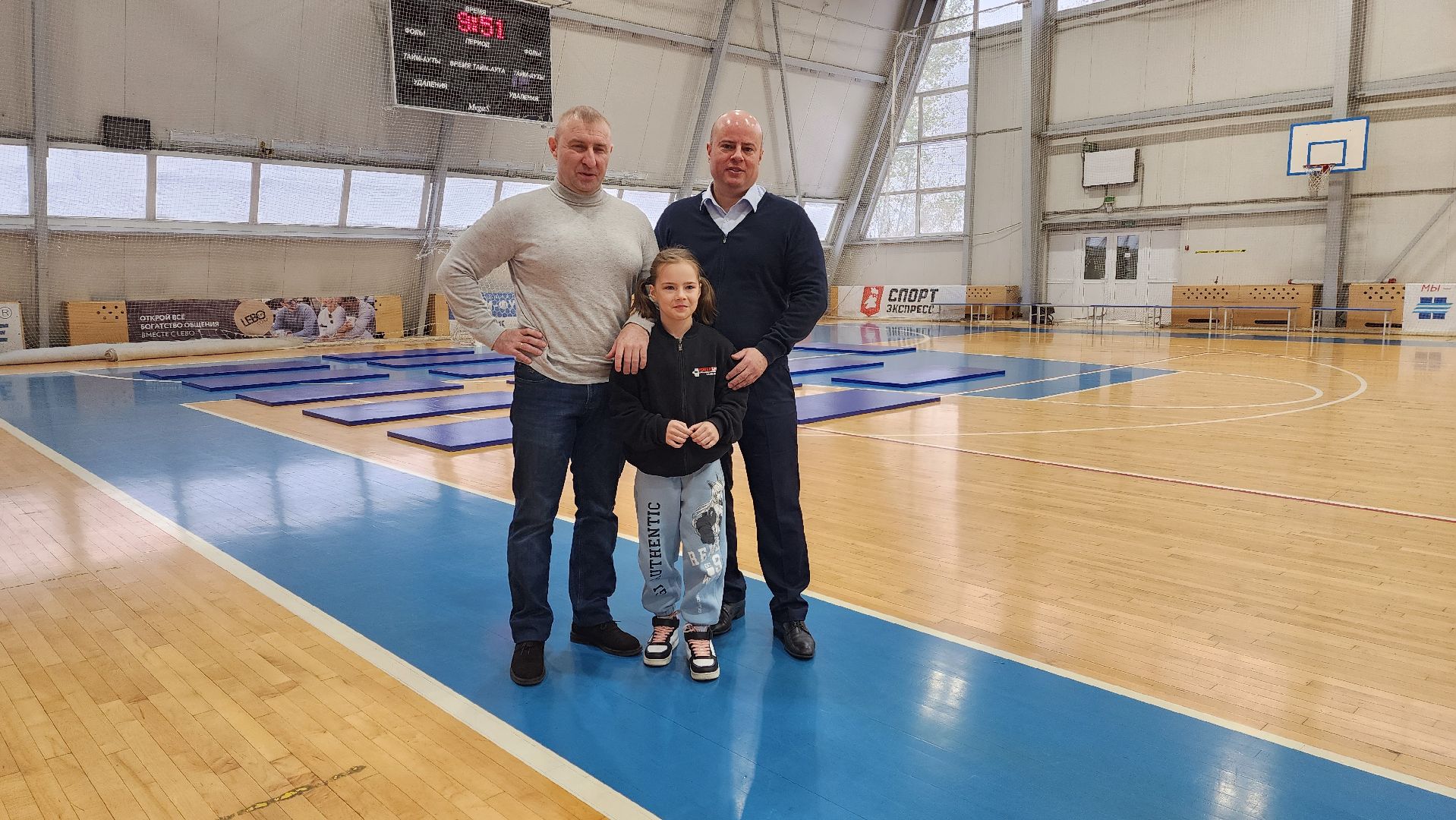 жим, тяжелая атлетика, спорт,