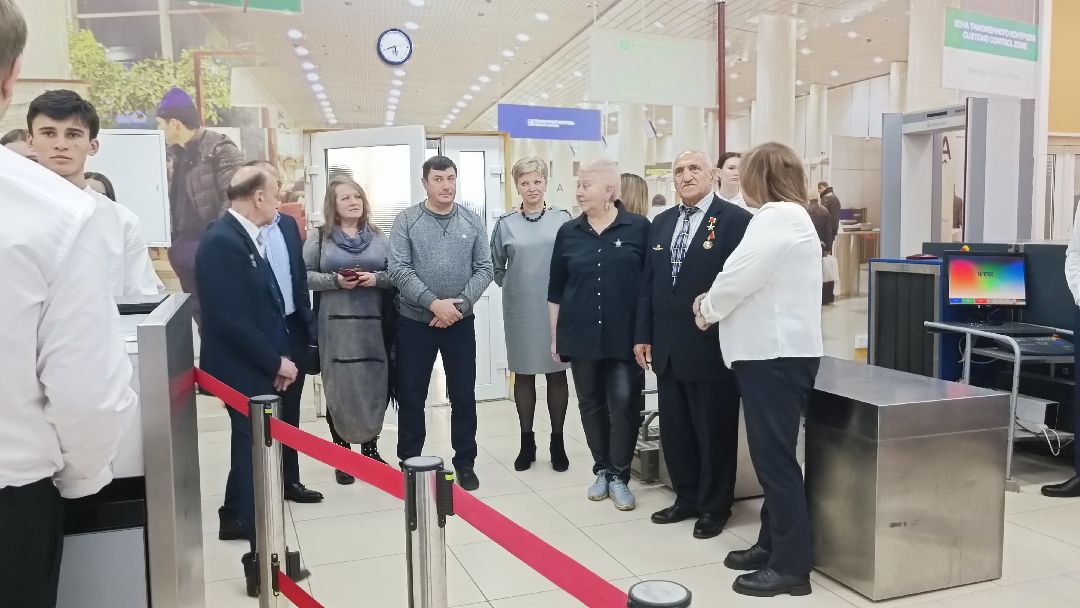 Московия, Домодедово, аэропорты, студенты