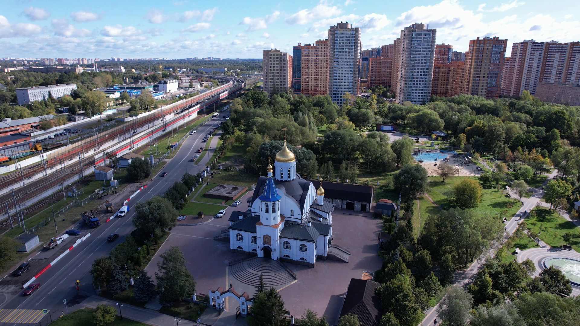 реутов, церковь, благоустройство,видео с коптера,