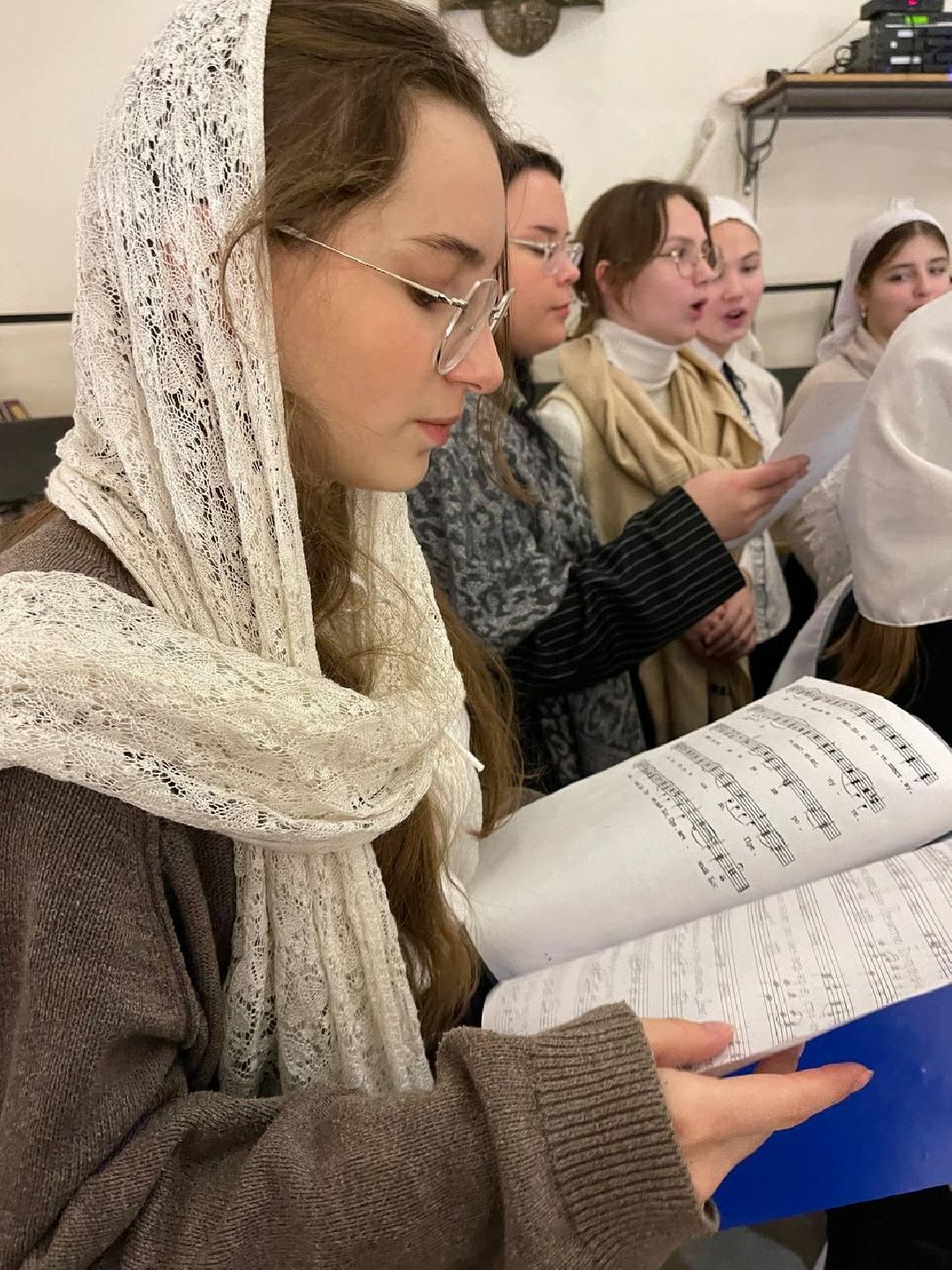 Одинцово, общество