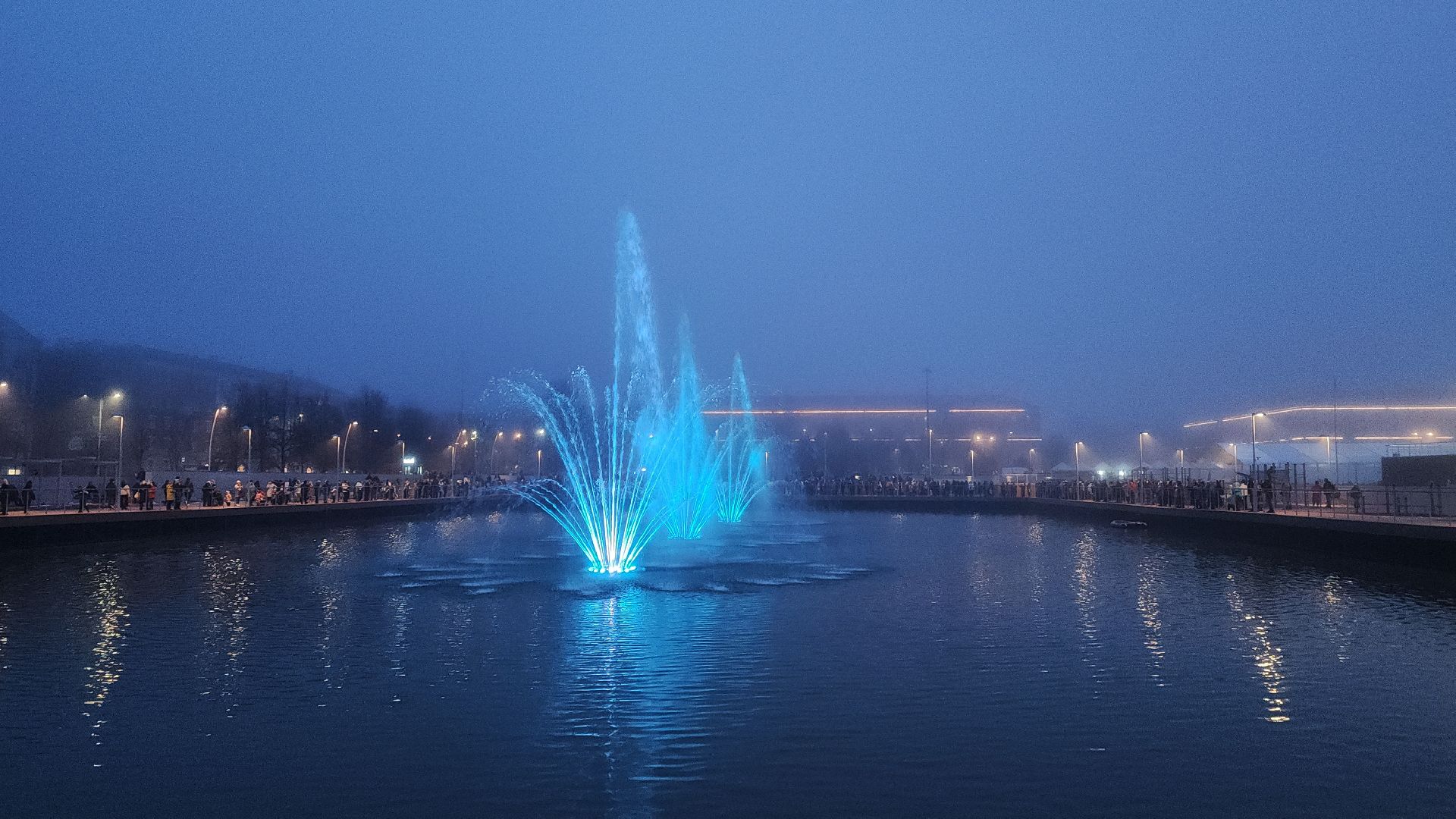 электросталь, ледовый дворец, центр, центральная площадь, водоём, пруд, реконструкция, благоустройство, праздник, шоу, фонтан, фонтаны,